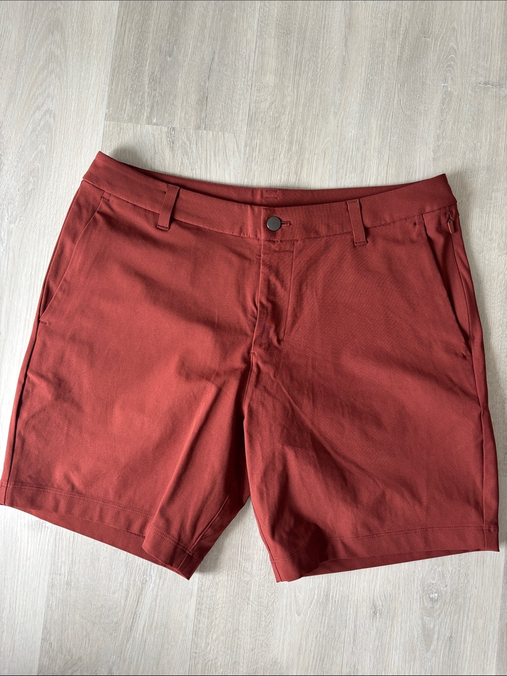 lululemon athletica rust red performance shorts